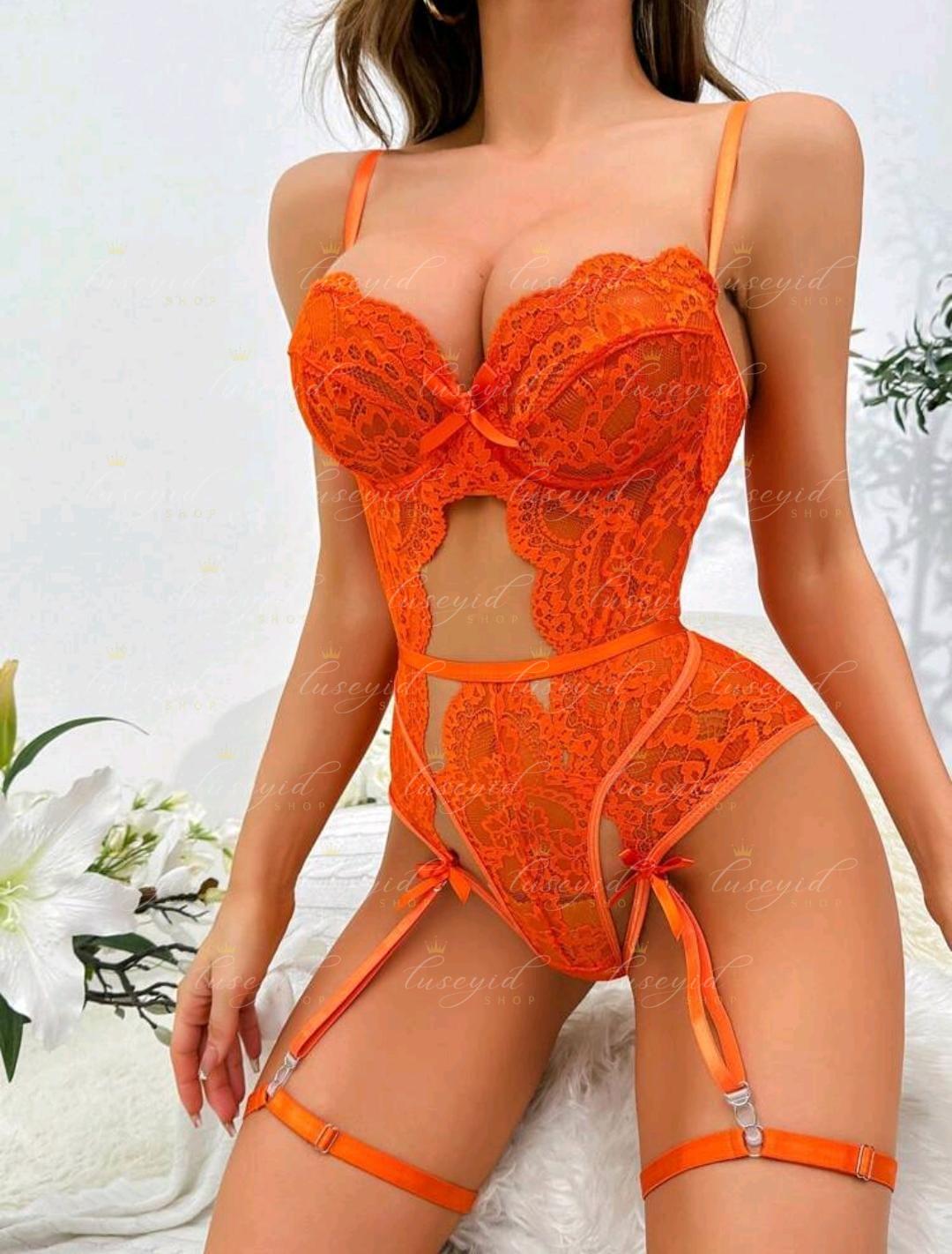 LENCERIA NARANJA 4